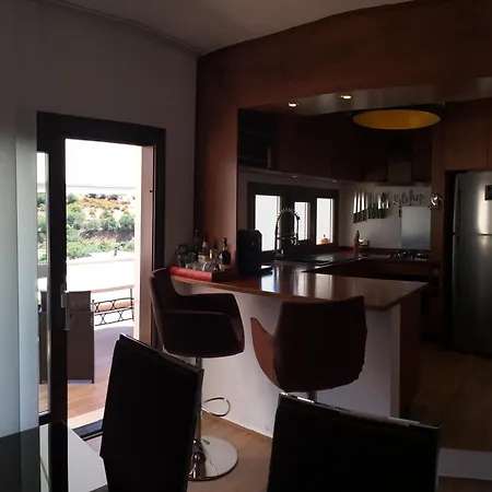 Sardinia House With Beautiful View Near Sea בית נופש