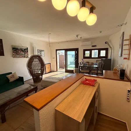 Sardinia House With Beautiful View Near Sea Brunella