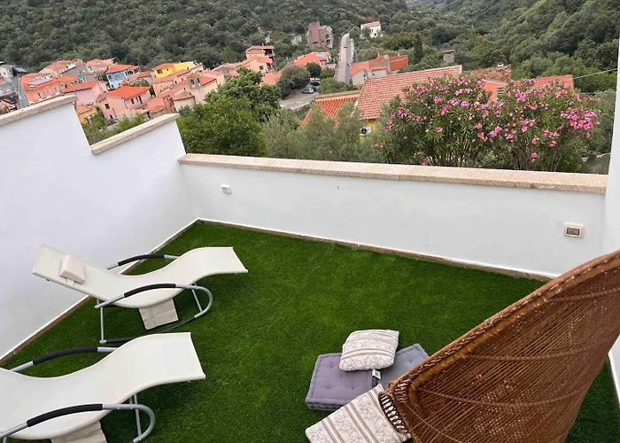 Sardinia House With Beautiful View Near Sea *