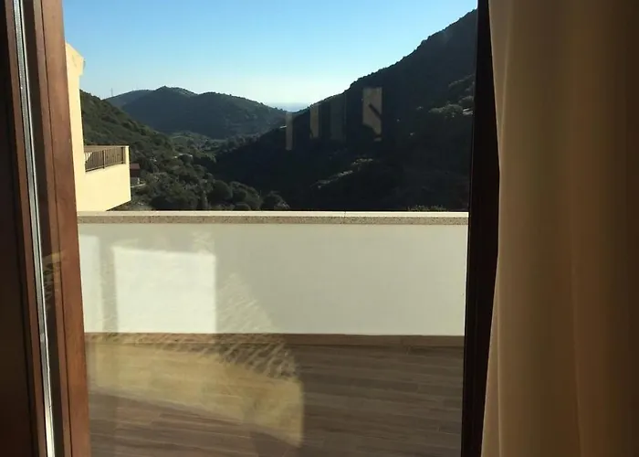Sardinia House With Beautiful View Near Sea