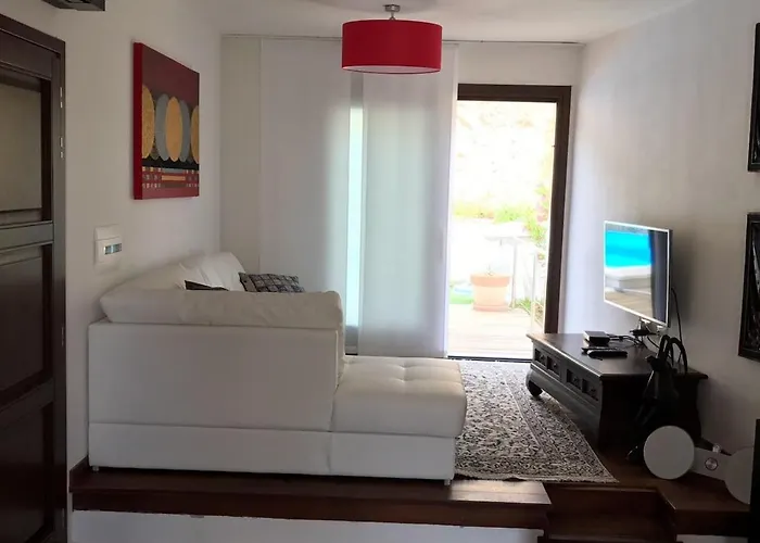 Sardinia House With Beautiful View Near Sea * Brunella