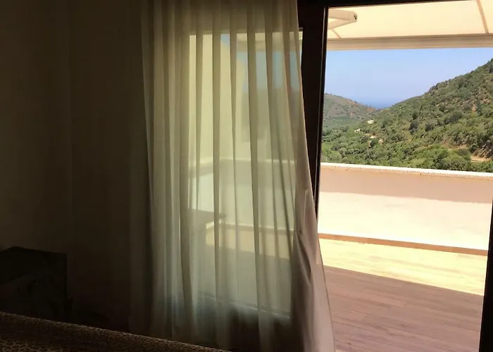 Sardinia House With Beautiful View Near Sea *